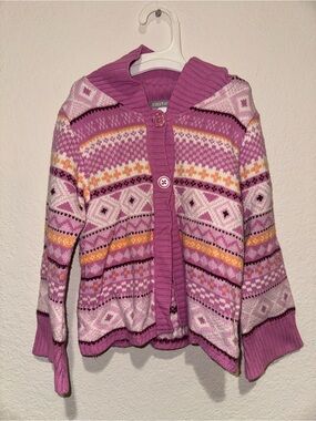 Vintage/Y2K Carter's Girls' Pink Patterned  Cardigan Sweater with buttons Size 5